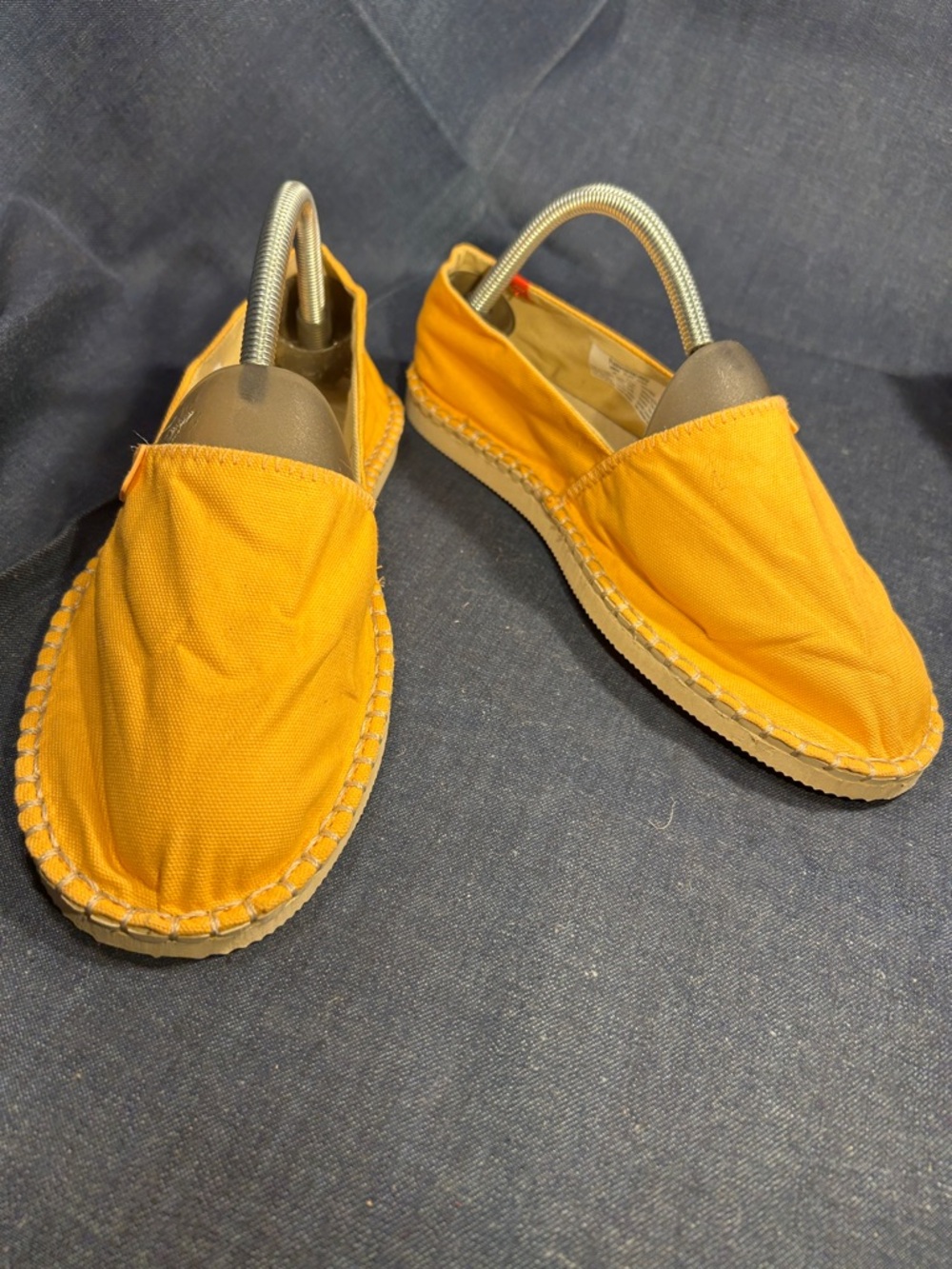 NWOT Havaianas slide in loafers